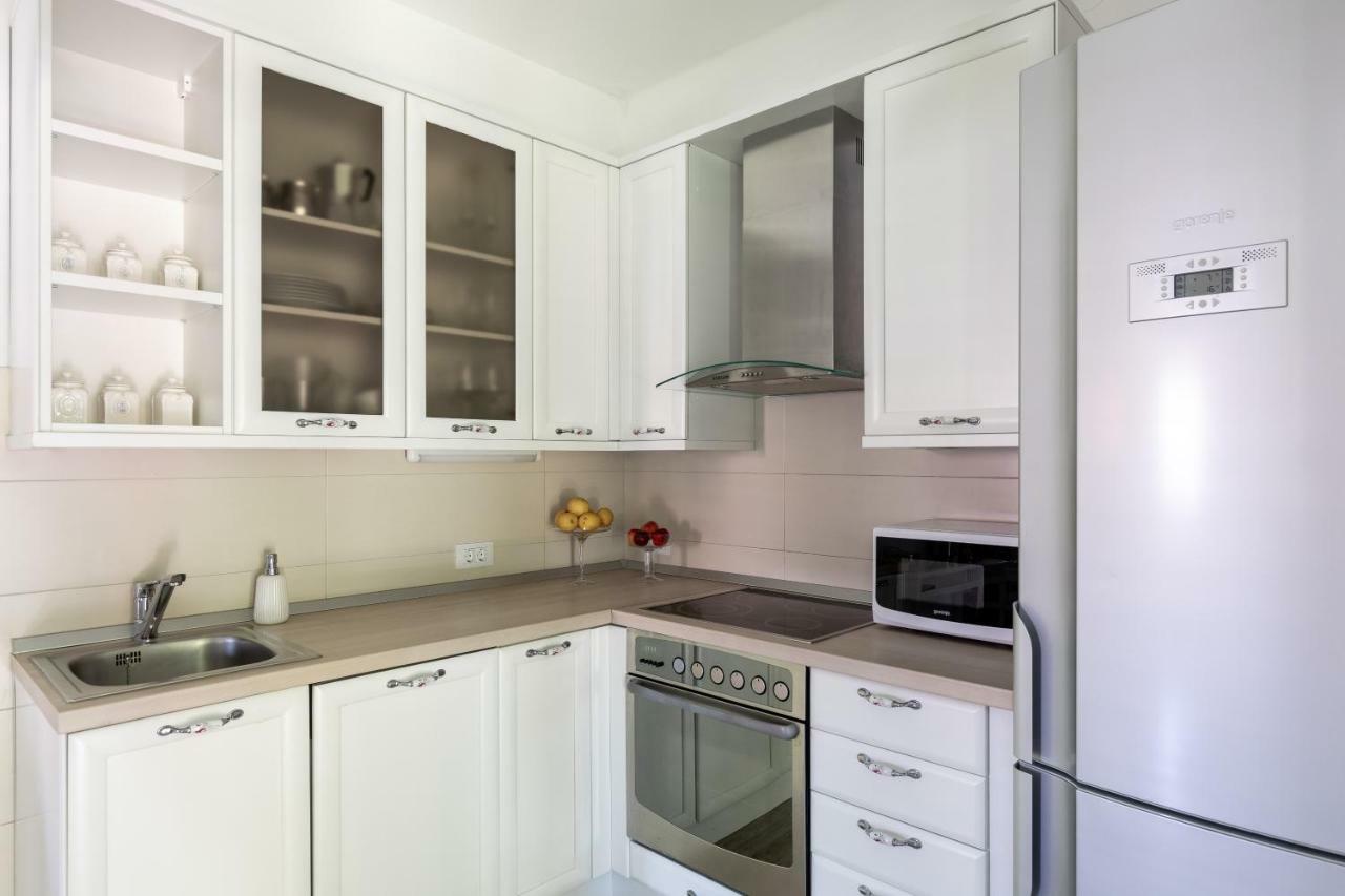 Apartament Ortenca *